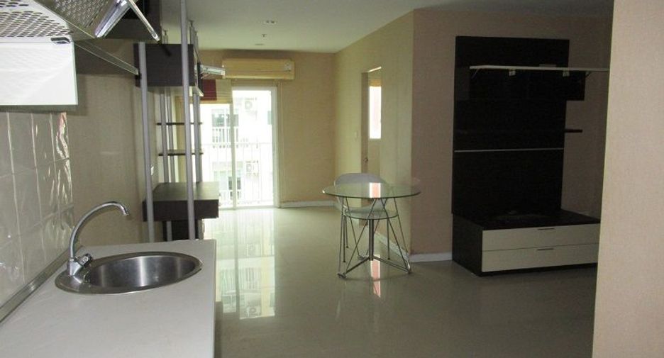 For sale studio condo in Phasi Charoen, Bangkok