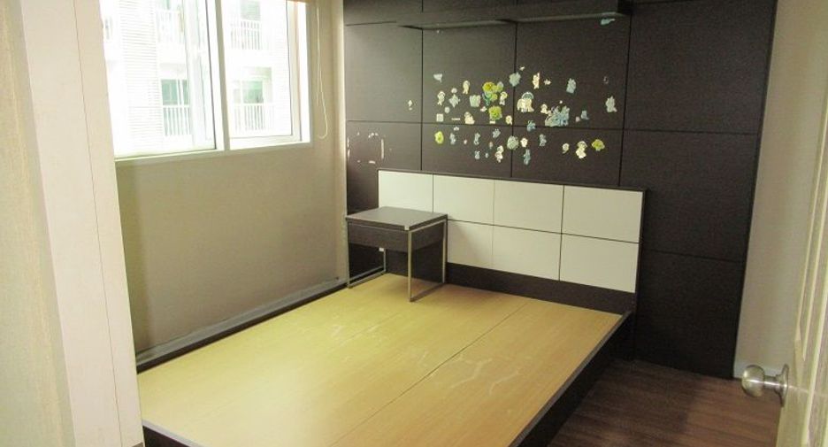 For sale studio condo in Phasi Charoen, Bangkok