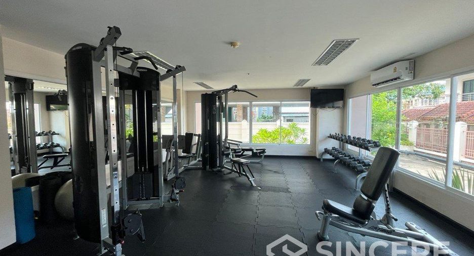 For rent 2 bedrooms apartment in Kathu, Phuket