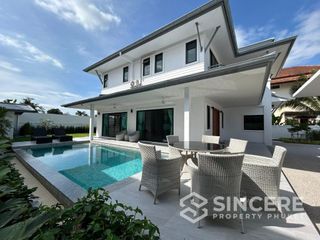 For rent 3 bedrooms villa in Thalang, Phuket