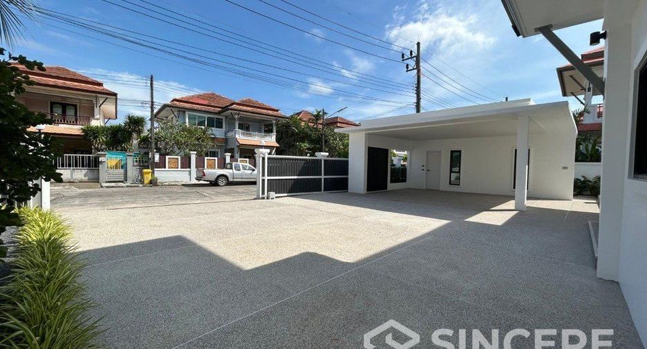 For rent 3 bedrooms villa in Thalang, Phuket