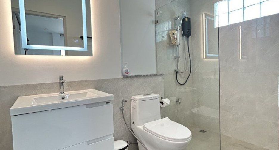For rent 3 bedrooms villa in Thalang, Phuket
