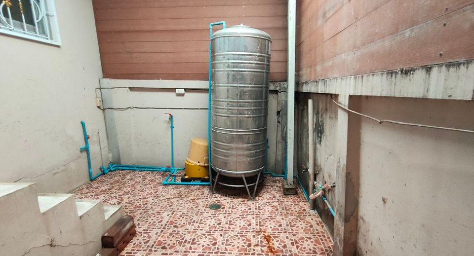 Продажа студия таунхаус в Пращет, Бангкок