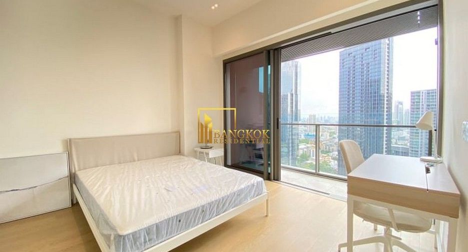 For rent 2 bedrooms condo in Khlong Toei, Bangkok