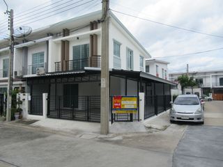 出售 公寓 联排别墅 在 Nong Khaem, 曼谷