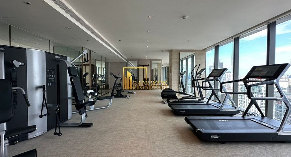 For rent 2 bedrooms condo in Khlong Toei, Bangkok