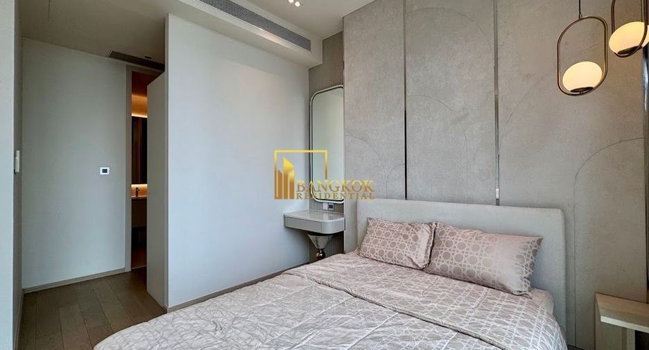 For rent 3 bedrooms condo in Khlong Toei, Bangkok