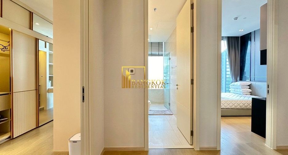For rent 3 bedrooms condo in Khlong Toei, Bangkok