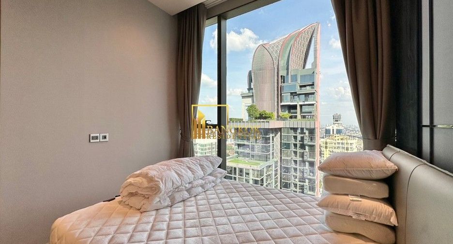 For rent 3 bedrooms condo in Khlong Toei, Bangkok