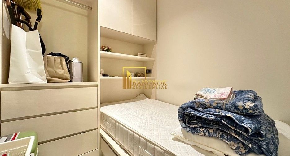 For rent 3 bedrooms condo in Khlong Toei, Bangkok