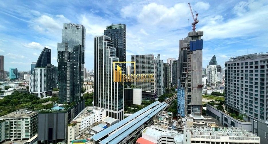For rent 1 bed condo in Khlong Toei, Bangkok