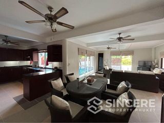 For rent 4 bedrooms villa in Thalang, Phuket