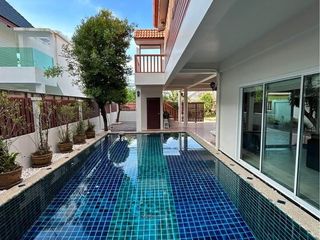 For rent 4 bedrooms villa in Thalang, Phuket