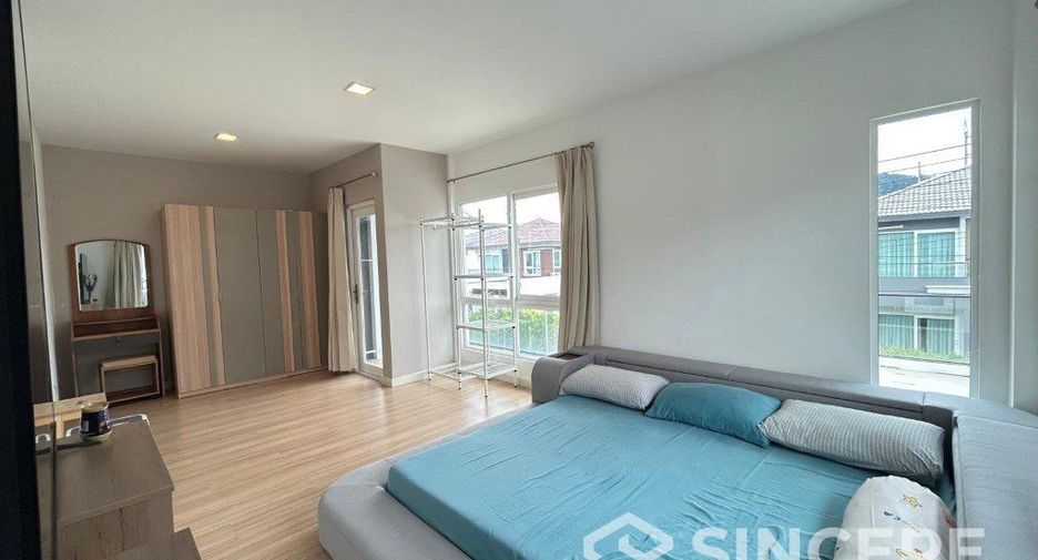 For rent 3 bedrooms house in Mueang Phuket, Phuket