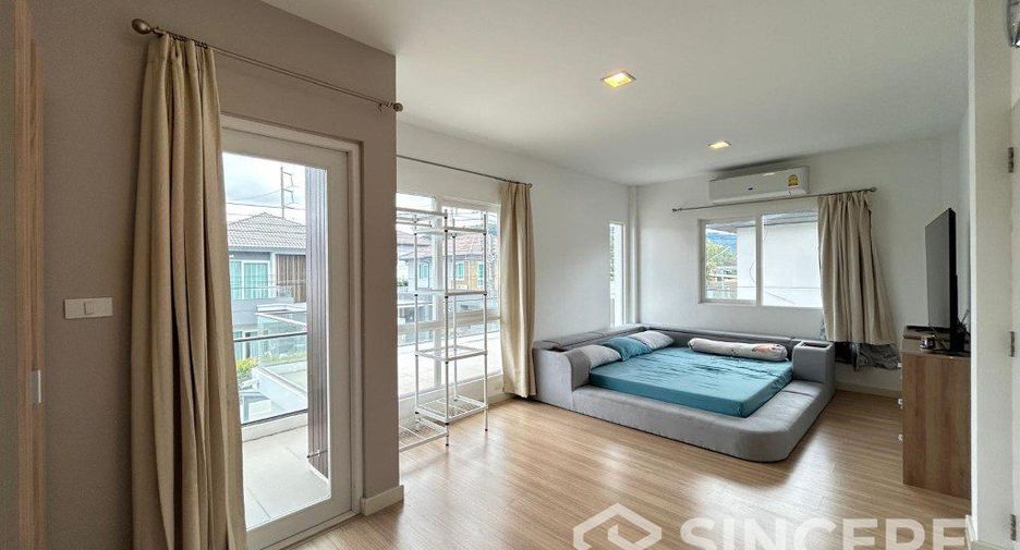 For rent 3 bedrooms house in Mueang Phuket, Phuket