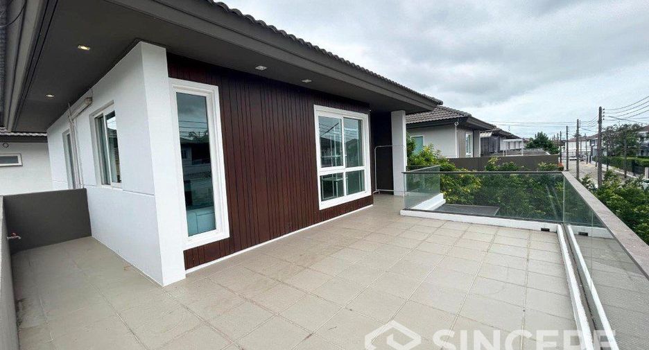 For rent 3 bedrooms house in Mueang Phuket, Phuket