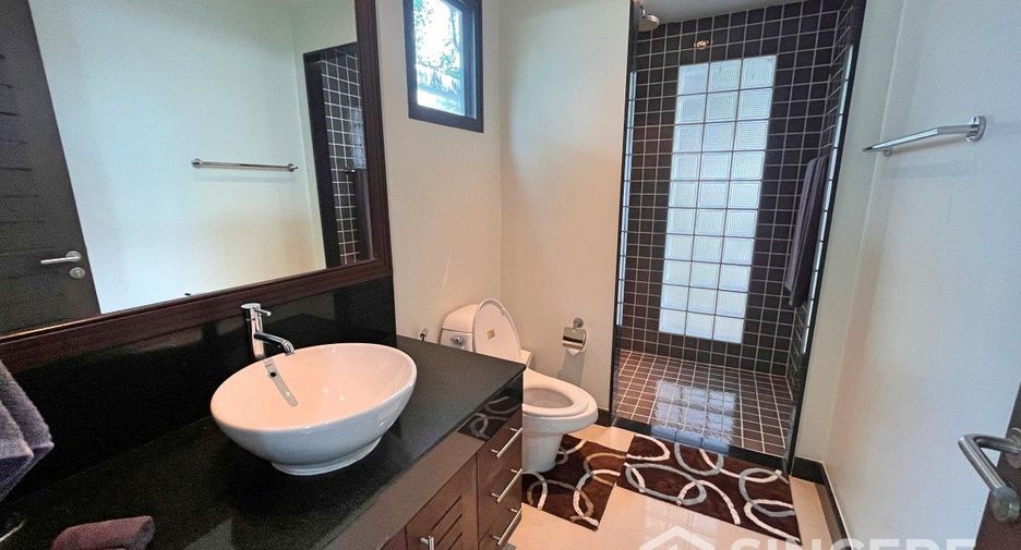 For sale 3 bedrooms villa in Thalang, Phuket