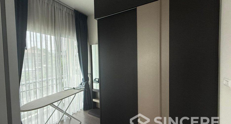 For rent 4 bedrooms house in Mueang Phuket, Phuket