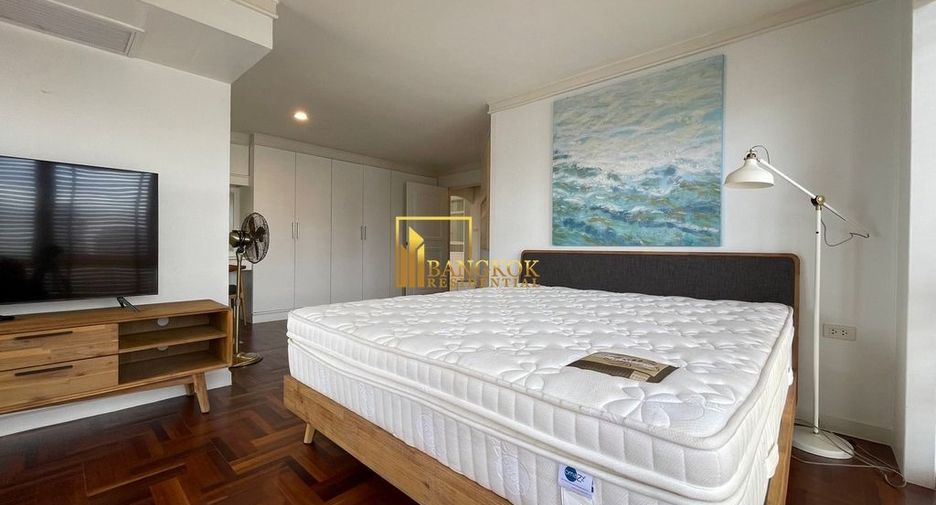 For rent 2 ベッドルーム condo in Watthana, Bangkok