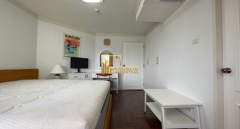 For rent 2 ベッドルーム condo in Watthana, Bangkok