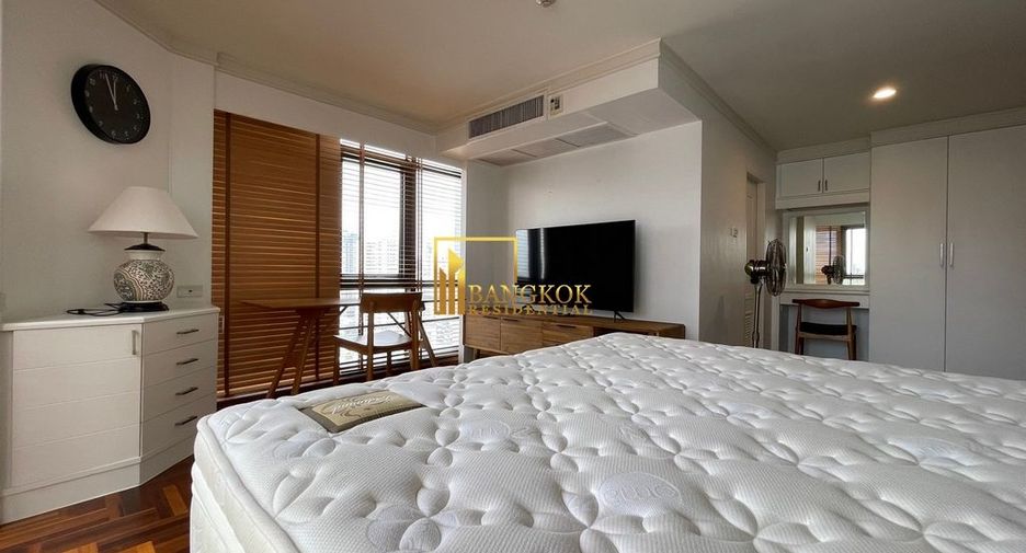 For rent 2 ベッドルーム condo in Watthana, Bangkok