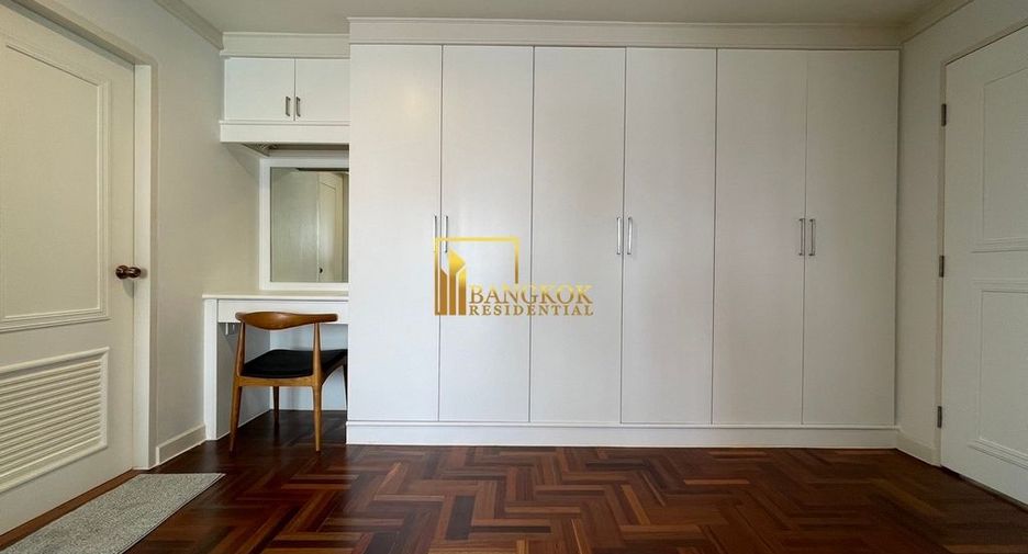 For rent 2 ベッドルーム condo in Watthana, Bangkok