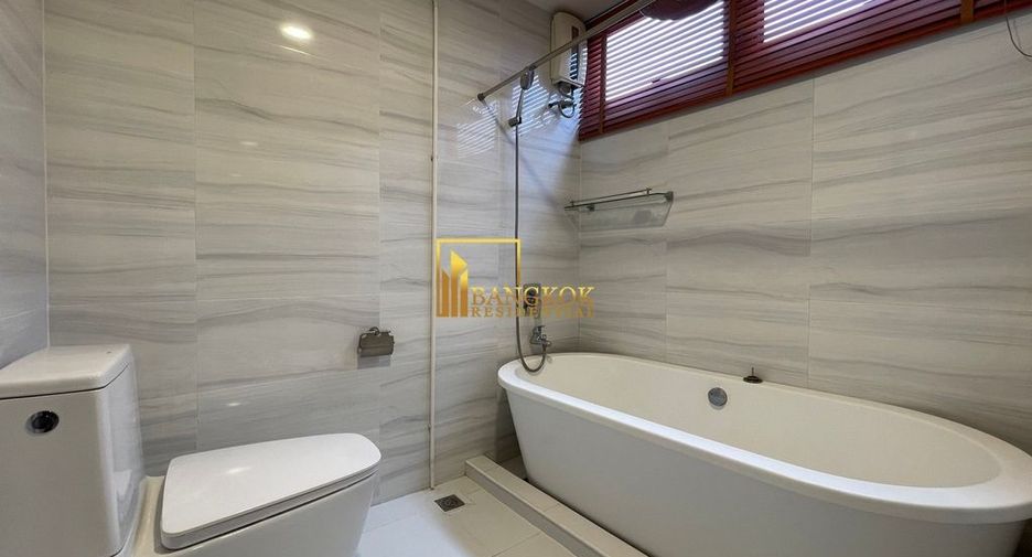 For rent 2 ベッドルーム condo in Watthana, Bangkok