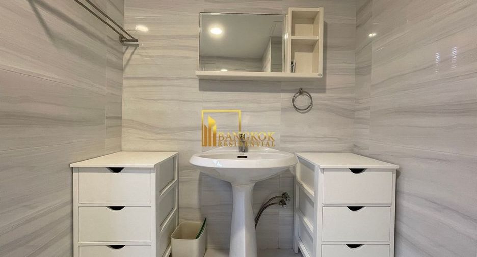 For rent 2 ベッドルーム condo in Watthana, Bangkok