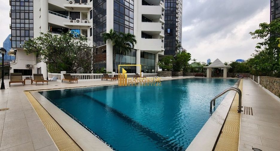 For rent 2 ベッドルーム condo in Watthana, Bangkok