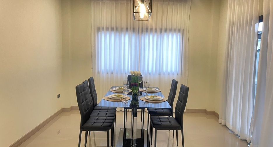 Casa en venta de 4 habitaciones en San Sai, Chiang Mai