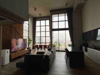 For sale 3 bed condo in Watthana, Bangkok