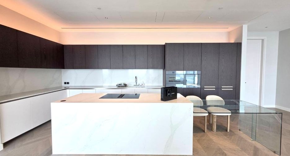 Wohnung zur Miete und zum Kauf mit 3 Zimmer in Sathon, Bangkok