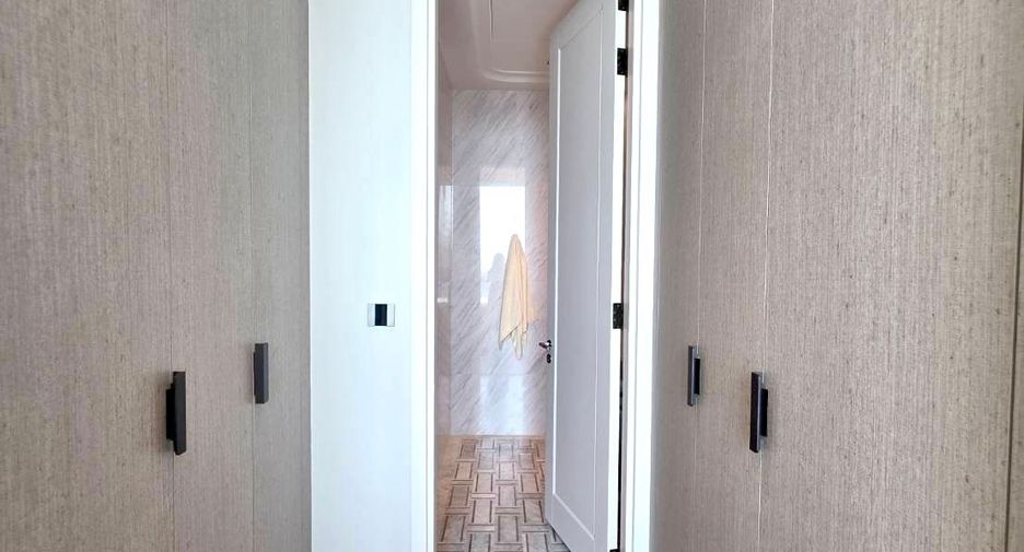 Wohnung zur Miete und zum Kauf mit 3 Zimmer in Sathon, Bangkok