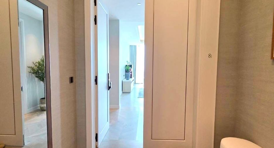 Wohnung zur Miete und zum Kauf mit 3 Zimmer in Sathon, Bangkok