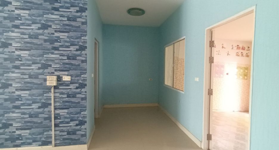For sale studio townhouse in Bang Bon, Bangkok