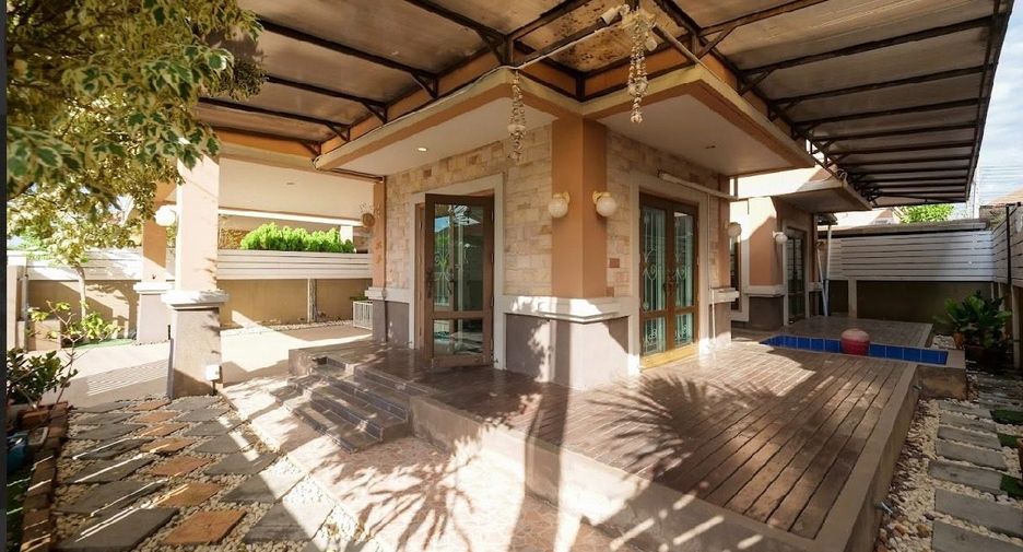 For sale 3 bed house in Mueang Chon Buri, Chonburi