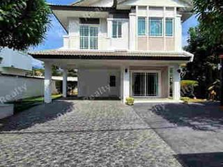 For Rent 4 Bedroom House In Mueang Chiang Mai