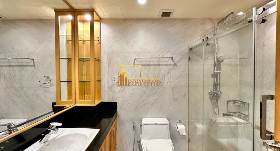 Condo en alquiler de 4 habitaciones en Watthana, Bangkok