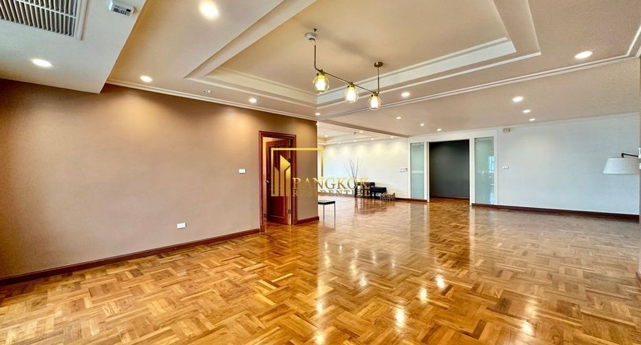 Condo en alquiler de 4 habitaciones en Watthana, Bangkok