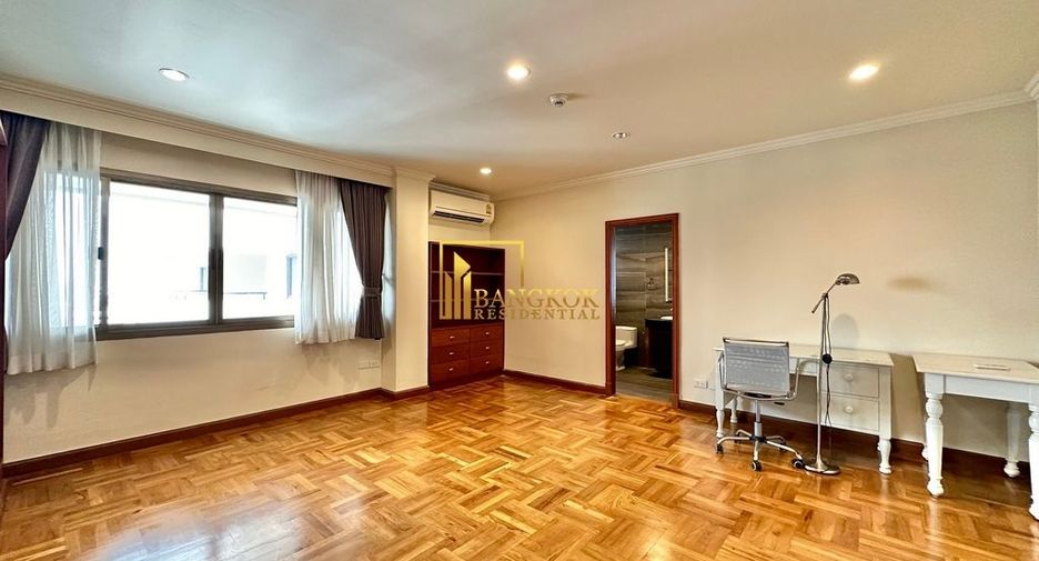 Condo en alquiler de 4 habitaciones en Watthana, Bangkok