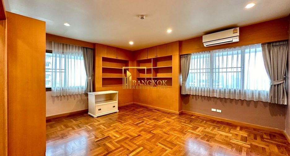 Condo en alquiler de 4 habitaciones en Watthana, Bangkok
