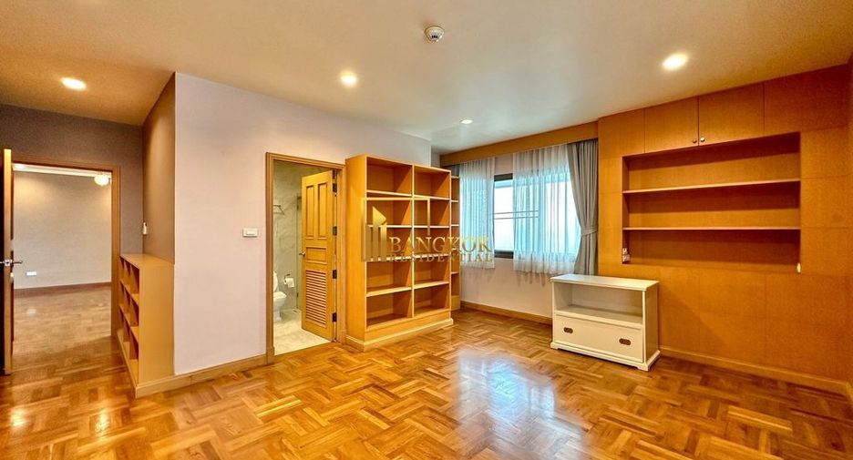 Condo en alquiler de 4 habitaciones en Watthana, Bangkok