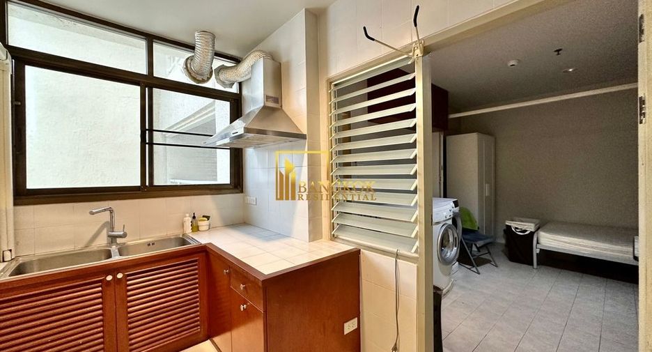 Condo en alquiler de 4 habitaciones en Watthana, Bangkok