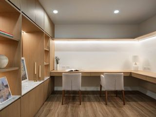 For rent 4 bed condo in Watthana, Bangkok