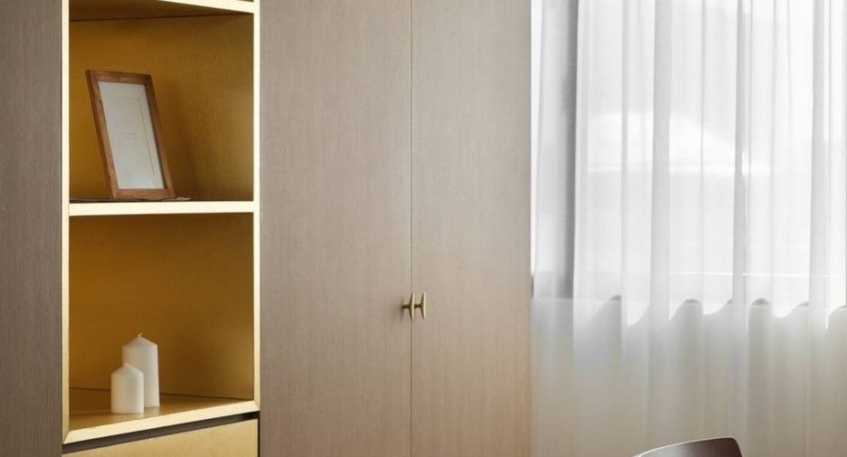 For rent 4 bedrooms condo in Watthana, Bangkok