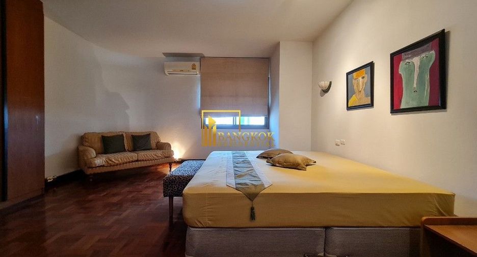 For rent 3 bedrooms condo in Watthana, Bangkok