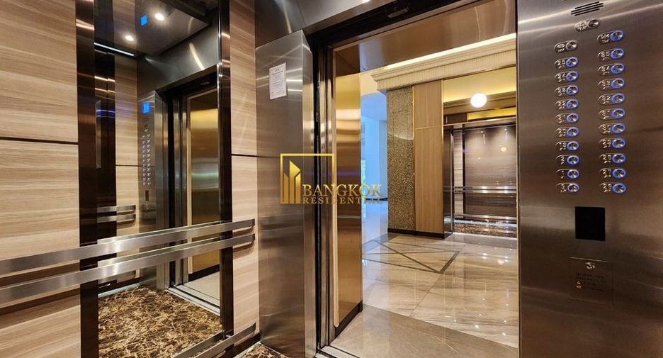 For rent 3 bedrooms condo in Watthana, Bangkok