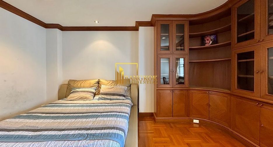 Wohnung zur Miete mit 3 Zimmer in Watthana, Bangkok