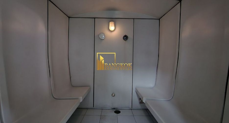 Wohnung zur Miete mit 3 Zimmer in Watthana, Bangkok