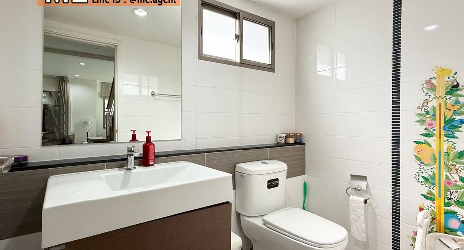 For rent 3 bedrooms house in Suan Luang, Bangkok